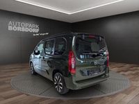 Neu Opel Combo Life 102 PS (75 kW) 2026 Grün Van / Kleinbus