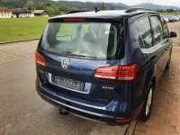 Gebraucht VW Sharan Comfortline 150 PS (110 kW) 2016 Night blue metallic Van / Kleinbus