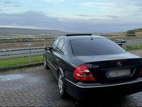 Gebraucht Mercedes E320 Elegance 224 PS (164 kW) 2004 Schwarz Limousine
