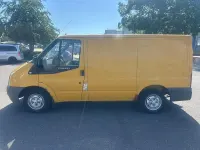 Gebraucht Ford Transit 110 PS (80 kW) 2007 Gelb Van / Kleinbus