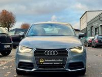 Gebraucht Audi A1 Attraction 122 PS (89 kW) 2013 Blau Kleinwagen