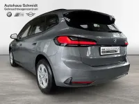 Gebraucht BMW 216 122 PS (89 kW) 2025 Skyscraper grau Van / Kleinbus
