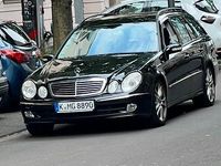 Gebraucht Mercedes E320 204 PS (150 kW) 2003 Schwarz Kombi