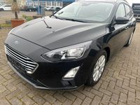 Gebraucht Ford Focus Cool & Connect 120 PS (88 kW) 2020 Obsidianschwarz metallic Kombi