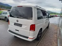 Gebraucht VW Multivan Trendline 150 PS (110 kW) 2021 Candyweiß Van / Kleinbus