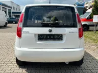 Gebraucht Skoda Roomster 86 PS (63 kW) 2015 Weiß Van / Kleinbus