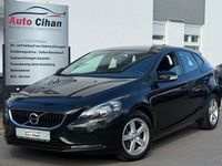 Gebraucht Volvo V40 Kinetic 150 PS (110 kW) 2018 Schwarz Limousine