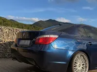 Gebraucht BMW 525 M Sport 197 PS (144 kW) 2008 Blau Limousine