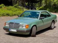 Gebraucht Mercedes 230 132 PS (97 kW) 1988 Grün Coupé