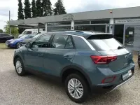 Gebraucht VW T-Roc Life 116 PS (85 kW) 2022 Petroleum blue metallic SUV