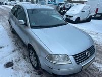 Gebraucht VW Passat Highline 116 PS (85 kW) 2002 Silber Limousine