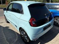Gebraucht Renault Twingo Techno 60 kW (82 PS) 2023 Blau Kleinwagen