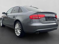 Gebraucht Audi A4 Attraction 300 PS (220 kW) 2012 Grau Limousine