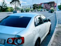 Gebraucht VW Passat 115 PS (84 kW) 2007 Silber Limousine