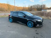 Gebraucht Ford Focus ST 250 PS (183 kW) 2018 Schwarz Limousine