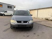Gebraucht VW Touran 140 PS (102 kW) 2004 Grau Van / Kleinbus