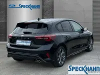 Gebraucht Ford Focus ST-Line 125 PS (91 kW) 2025 Obsidianschwarz metallic Limousine