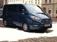 Gebraucht Ford Tourneo Titanium 131 PS (96 kW) 2019 Chromablau metallic Van / Kleinbus