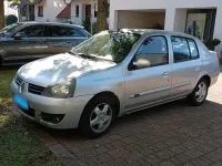 Gebraucht Renault Symbol II 75 PS (55 kW) 2008 Silber Limousine