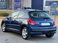 Gebraucht Peugeot 207 Premium 120 PS (88 kW) 2010 Montebello/metalliclackierung Kleinwagen