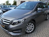 Gebraucht Mercedes B180 122 PS (89 kW) 2016 Grau Van / Kleinbus