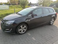 Gebraucht Opel Astra 140 PS (102 kW) 2012 Schwarz Kombi