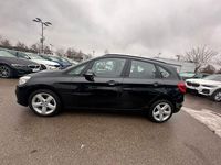 Gebraucht BMW 218 Active Tourer 136 PS (100 kW) 2017 Schwarz Van / Kleinbus