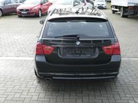 Usata BMW 320 Efficient Dynamics 163 CV (119 kW) 2012 Nero Station wagon