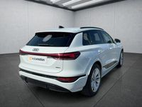 Gebraucht Audi Q6 e-tron 284 kW (387 PS) 2025 Weiß SUV