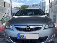 Gebraucht Opel Astra 110 PS (80 kW) 2012 Silber Kombi