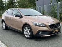 Gebraucht Volvo V40 CC You! 120 PS (88 kW) 2015 Braun Kombi