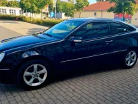 Gebraucht Mercedes C160 122 PS (89 kW) 2006 Schwarz Coupé