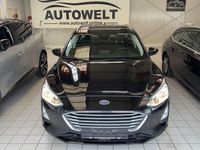 Gebraucht Ford Focus Cool & Connect 125 PS (91 kW) 2020 Schwarz Kombi