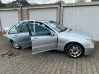 Gebraucht Mercedes C320 218 PS (160 kW) 2001 Grau Limousine