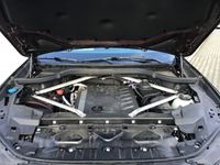 gebraucht BMW X6 xDrive30d Allrad HUD StandHZG AHK-klappbar AHK El. Panodach Panorama Navi Leder digitales Cockpit