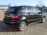 Gebraucht Mercedes B150 95 PS (69 kW) 2010 Schwarz Van / Kleinbus