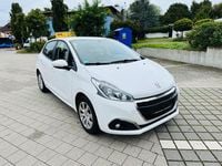 Gebraucht Peugeot 208 Active 82 PS (60 kW) 2016 Weiß Kleinwagen
