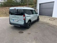 Gebraucht Ford Tourneo Active 125 PS (91 kW) 2025 Grau Kombi