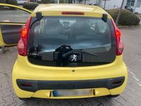 Gebraucht Peugeot 107 68 PS (50 kW) 2007 Gelb Kleinwagen