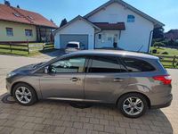 Gebraucht Ford Focus SYNC Edition 125 PS (91 kW) 2013 Braun Kombi
