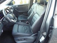 Gebraucht VW T-Roc R-line 150 PS (110 kW) 2022 Grau SUV