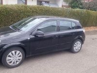Gebraucht Opel Astra 105 PS (77 kW) 2005 Schwarz Limousine