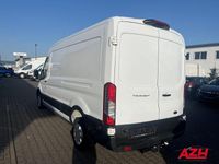 Gebraucht Ford Transit Trend 131 PS (96 kW) 2023 Frostweiß Van / Kleinbus