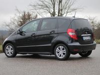 Gebraucht Mercedes A160 Avantgarde 95 PS (69 kW) 2010 Schwarz Kleinwagen