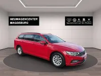 Gebraucht VW Passat Business 122 PS (89 kW) 2023 Tornadorot Kombi