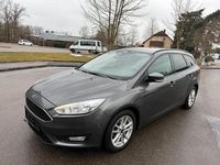 Gebraucht Ford Focus Business Edition 125 PS (91 kW) 2017 Grau Kombi