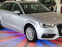 Gebraucht Audi A3 Ambiente 150 PS (110 kW) 2015 Grau Limousine