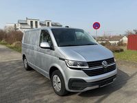 Gebraucht VW Transporter 150 PS (110 kW) 2021 Silber Van