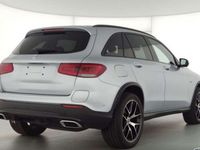 Gebraucht Mercedes GLC300e AMG line 194 PS (142 kW) 2021 Silber SUV