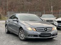 Gebraucht Mercedes E250 Elegance 204 PS (150 kW) 2009 Grau Coupé